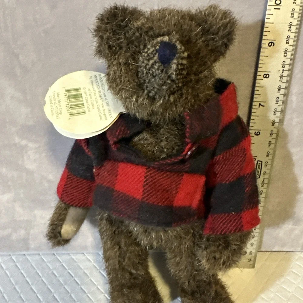 Mary Meyers‎ Bolton Green Mountain Bears 11